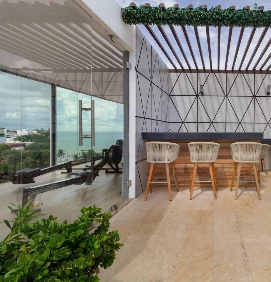 Apts 200M From Beach Sleeps 10 Playa del Carmen Apartment