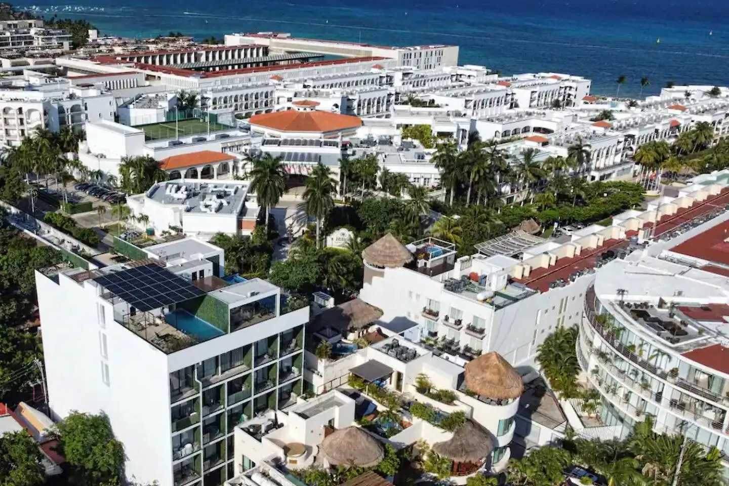 Apts 200M From Beach Sleeps 10 Playa del Carmen Apartment